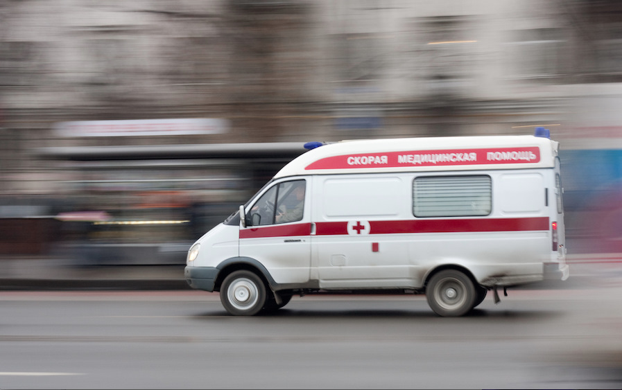 В Брянске фельдшера «скорой помощи» чуть не зарезал сын пациентки