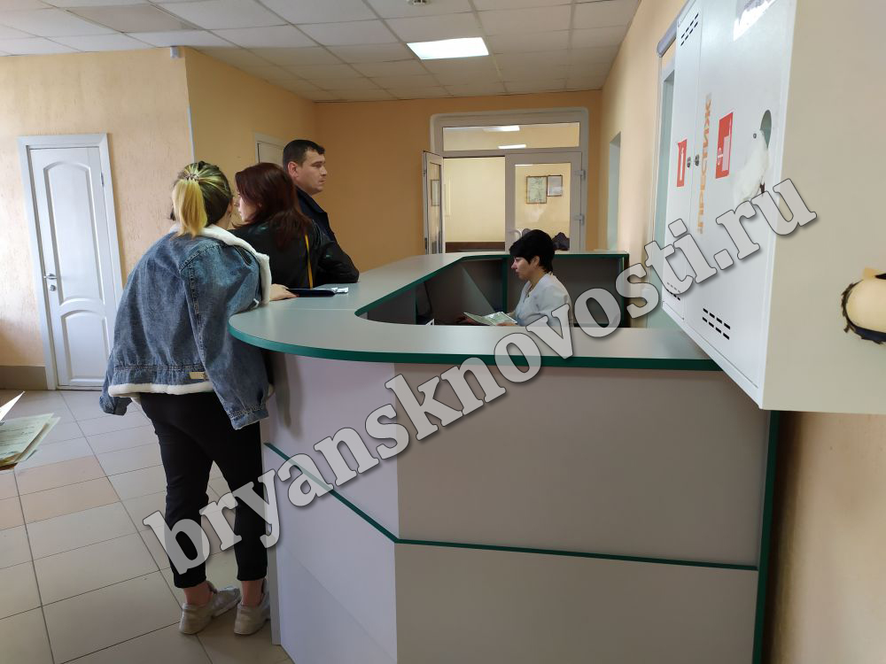 В детской поликлинике Новозыбковской ЦРБ три недели работают по-новому