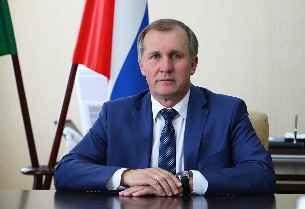 Александр Макаров поблагодарил губернатора и депутатов за назначение на второй срок
