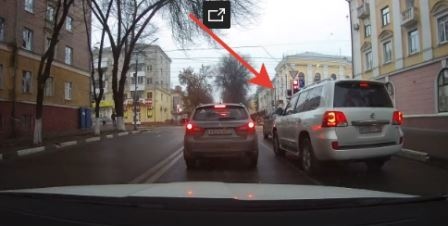 В Брянске водителя Toyota Land Cruiser оштрафовали по видео в соцсети