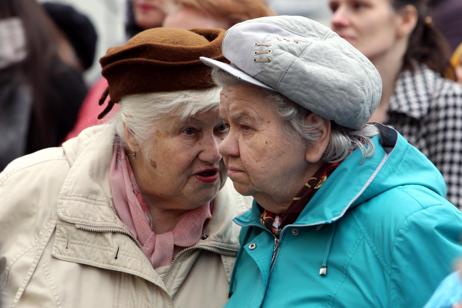 С Нового года страховую часть пенсии в Брянской области увеличат до 14882 рублей
