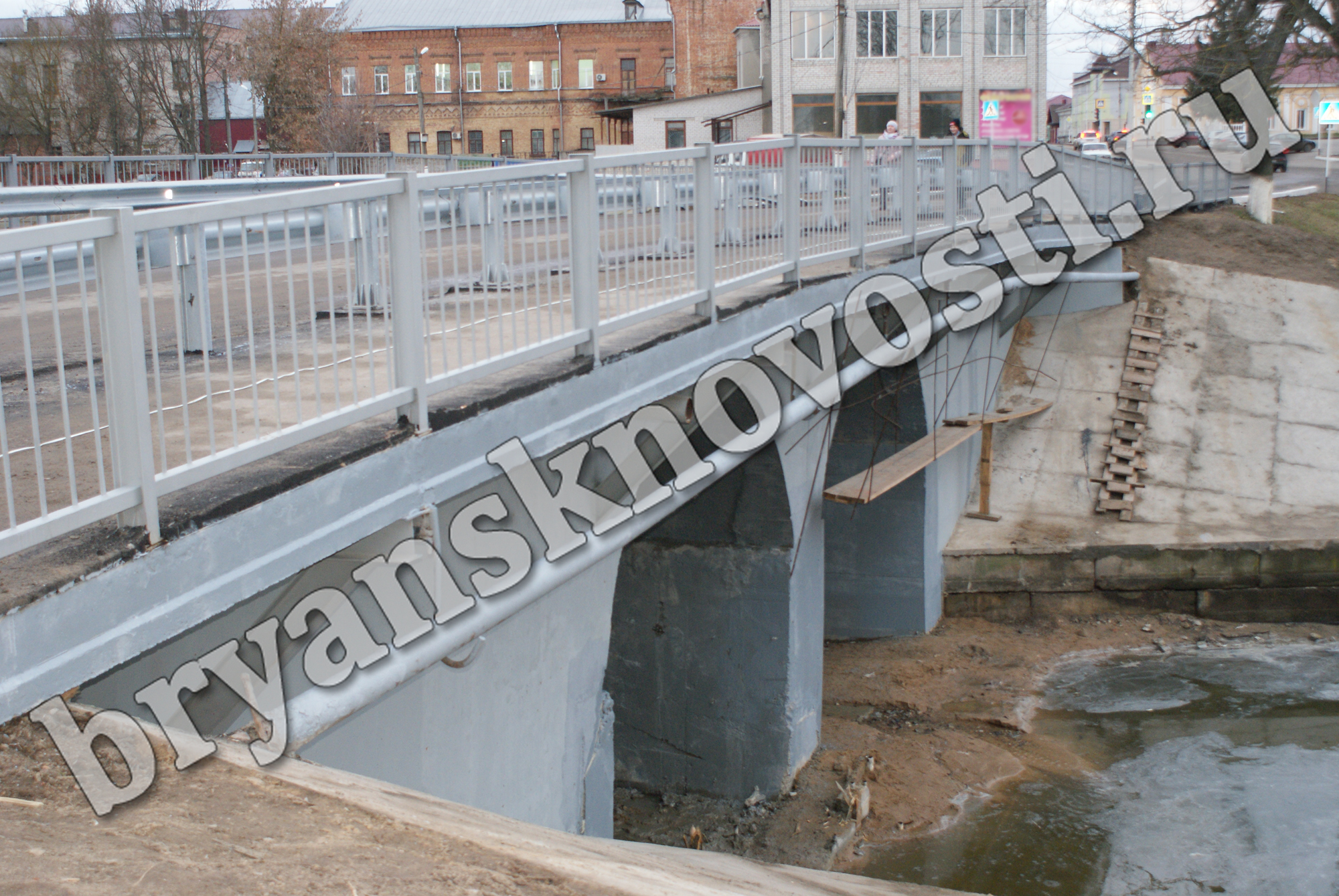 В Новозыбкове мост на пороге открытия: автобусы пойдут уже с утра пятницы