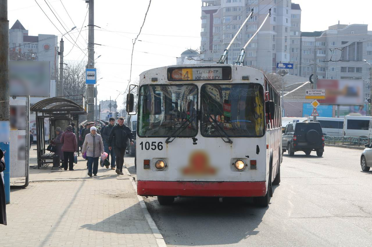 В Брянске на линию выпускают неисправные троллейбусы