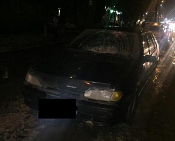 Нетрезвый пешеход угодил под машину в Брянске