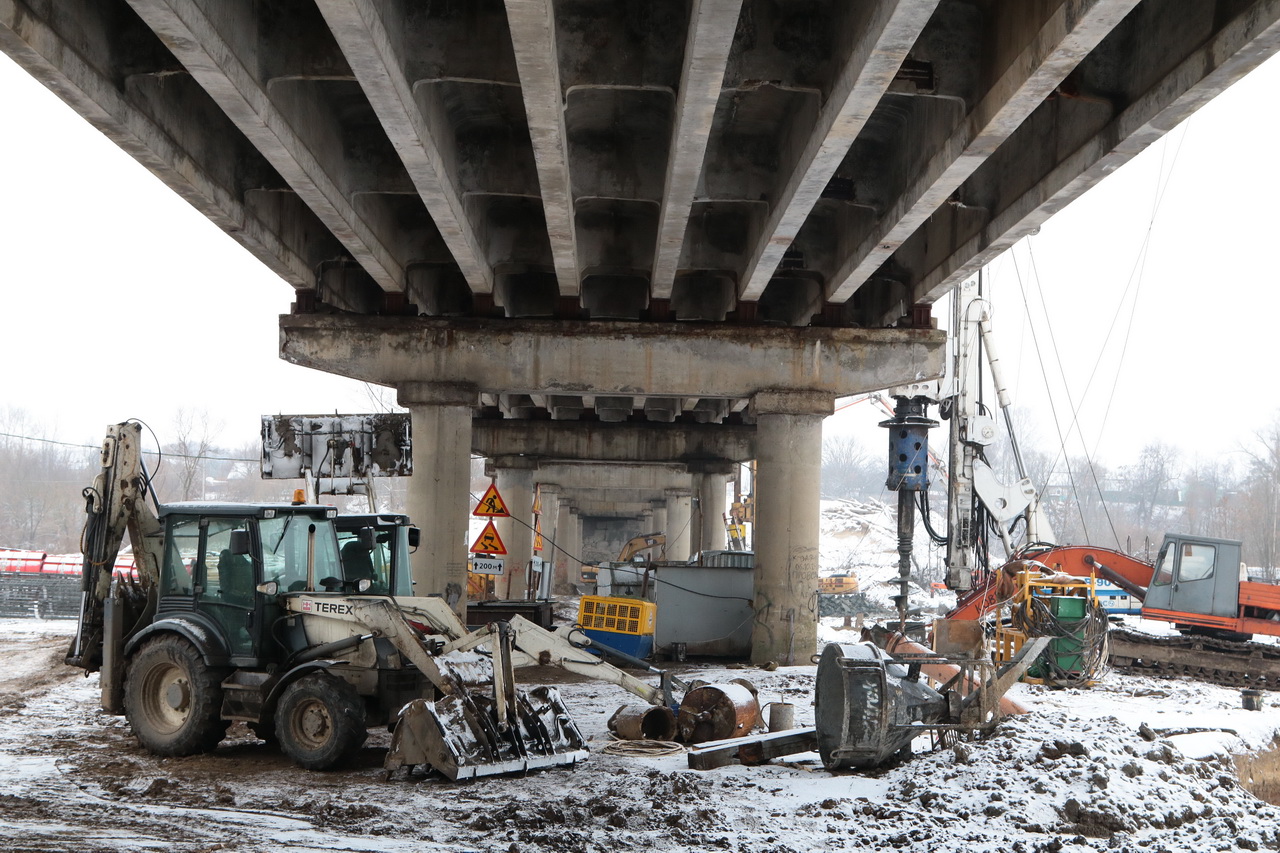 В Брянске после новогодних каникул возобновили работы по строительству Литейного моста