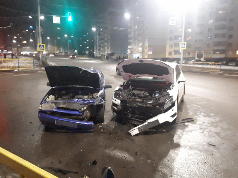 В Брянске невнимательная водитель попала в дорожную аварию