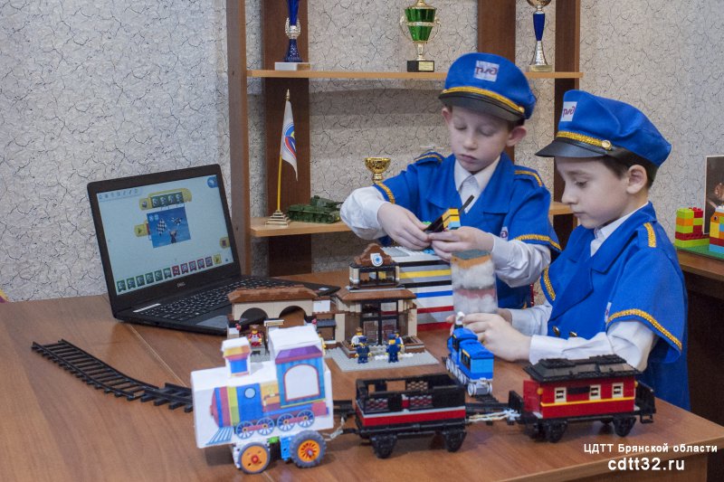LEGO-конструирование и робототехника пришли в детские сады Брянска