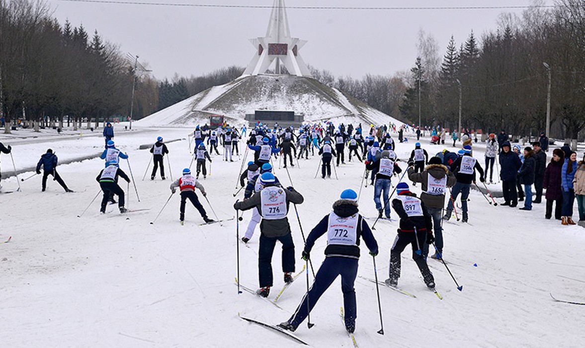 Брянцы проводят уходящую зиму массовым мероприятием «Лыжня России – 2020»