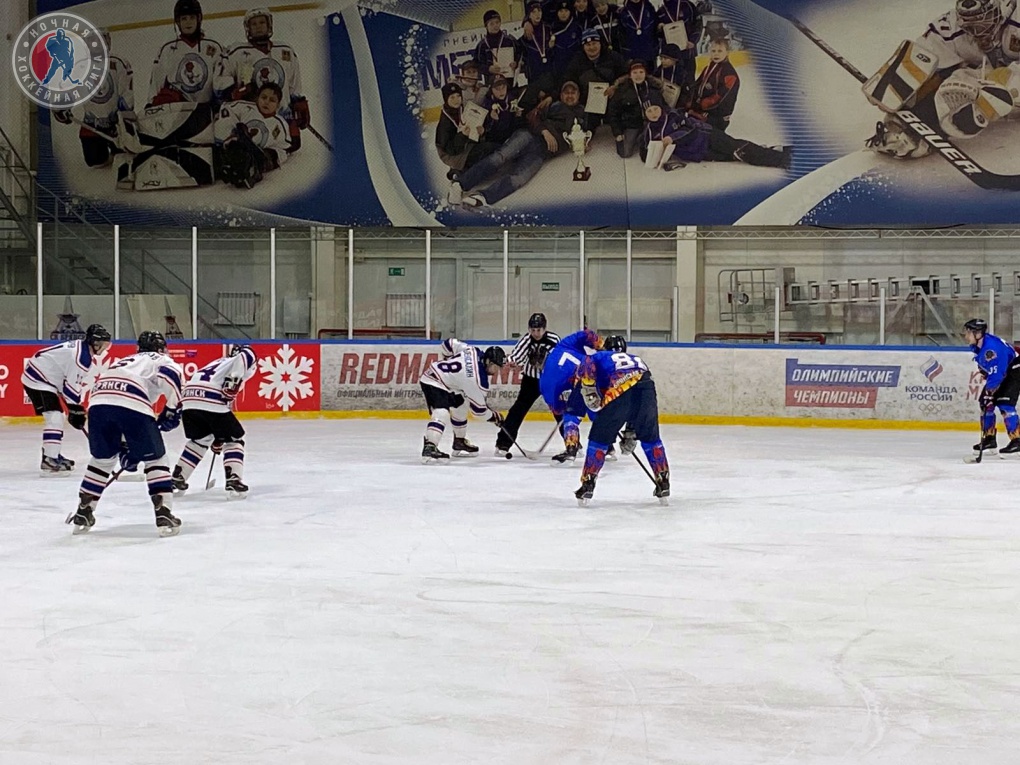 Хоккейный «Новозыбков» терпит досадное поражение от БМЗ