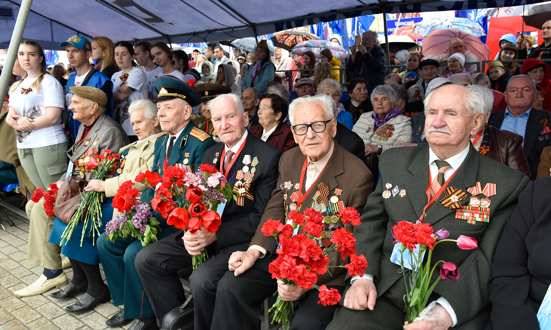Ветераны Брянщины ко Дню Победы получат по 75 тысяч рублей от губернатора