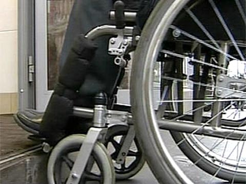 Стоматологию в Дубровке признали недоступной для инвалидов