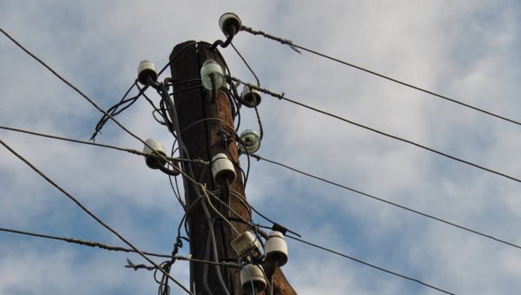 Энергетики «подхватывают» бесхозяйные сети в поселках, чтобы обеспечить надежное энергоснабжение