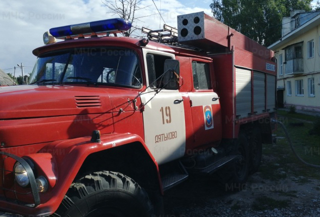 В Дятьковском районе при пожаре пострадал человек