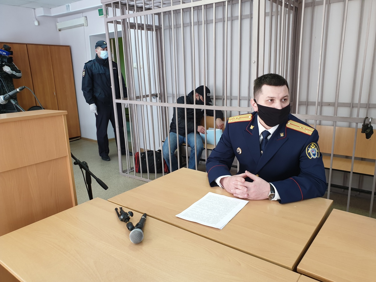 Обвиняемый в получении 5-миллионной взятки экс-полицейский взят под стражу в Брянске