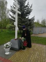 Под Карачевом в братской могиле захоронено 87 бойцов