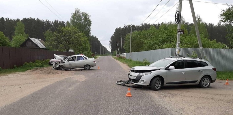 В Сельцо произошла авария с тремя автомобилями