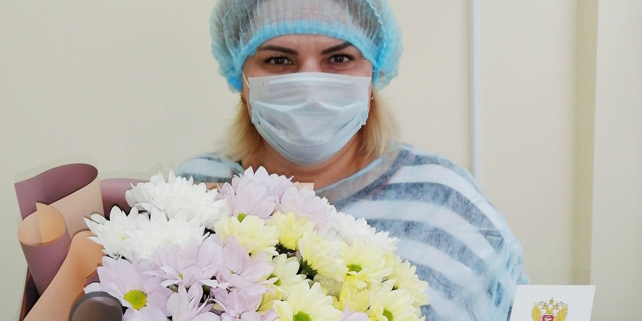 Брянская медсестра Наталья Артюхова стала «Отличником здравоохранения»