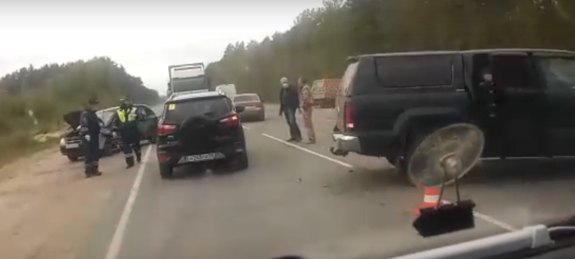 На объездной дороге под Брянском в аварии пострадала женщина-водитель