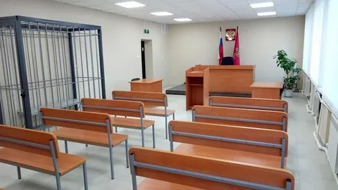 В Брянске осудят закладчика, заработавшего на наркотиках более 1,5 миллиона рублей