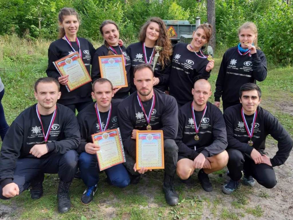 Главный кубок турнира «Партизанские тропы» получила команда Брянского автозавода