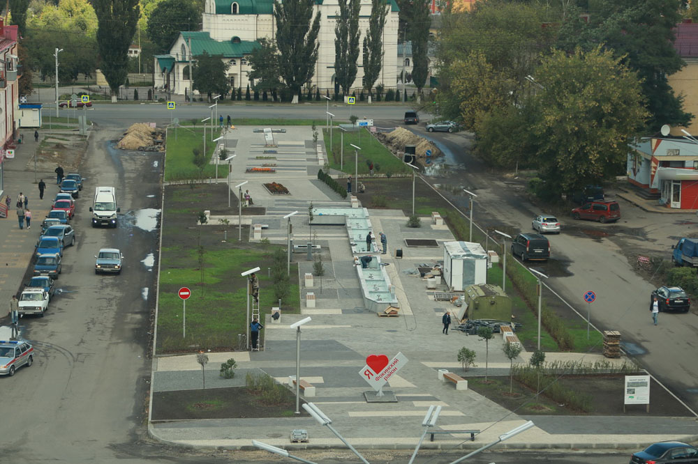 Осталось запустить фонтан: сквер «Литий» в Брянске готов к открытию