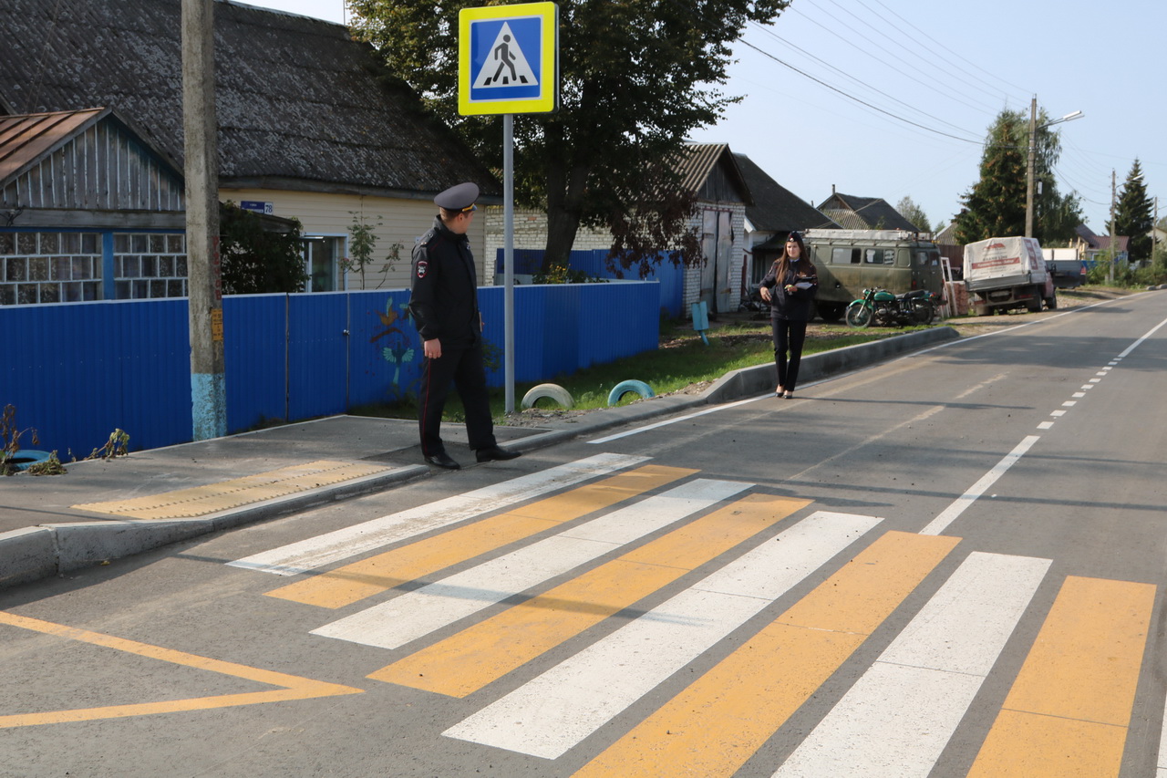 В Брянске не приняли капитально отремонтированную дорогу на улице Челюскинцев