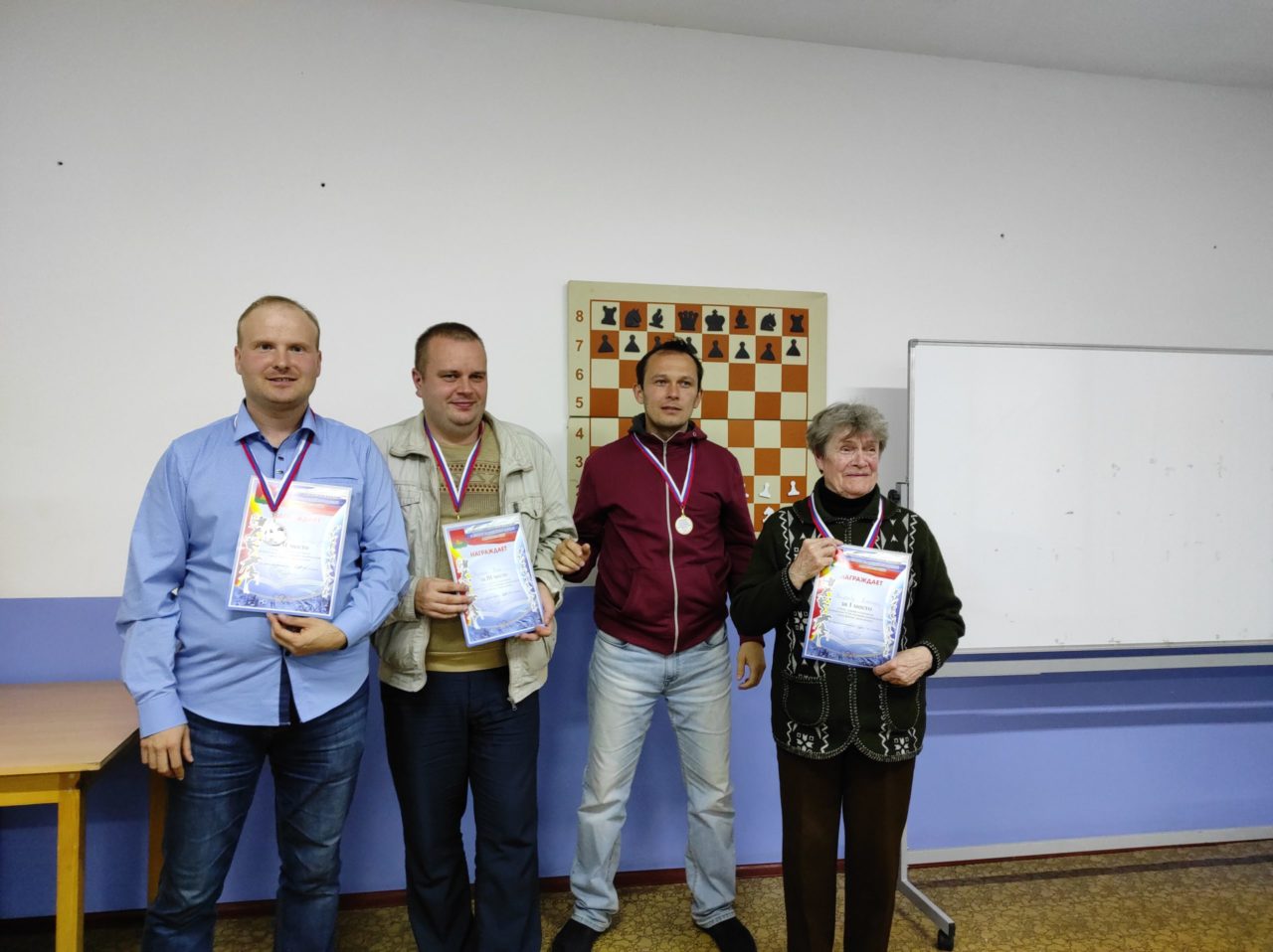 Александра Назарова и Данила Белоусов стали победителями шахматного турнира в Брянске