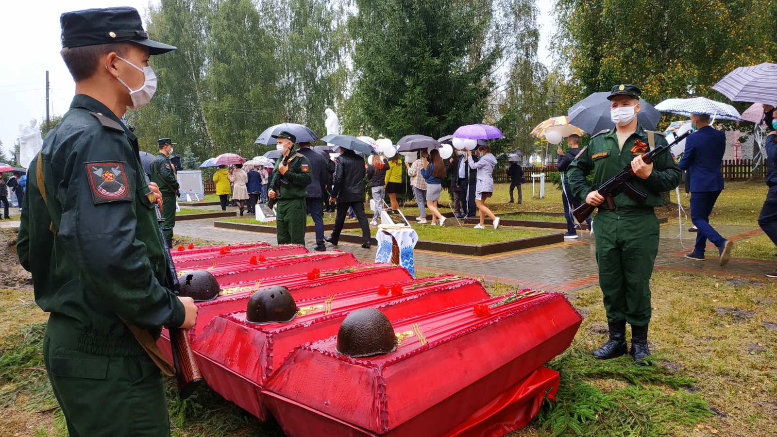В Карачевском районе перезахоронили останки 58 советских солдат