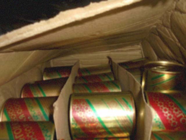 Почти 400 кг белорусских консервов пытались нелегально ввезти в Брянскую область