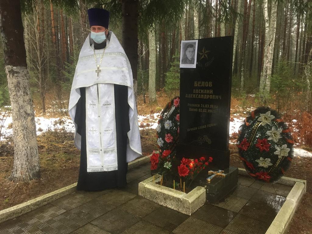 На могилу партизана в Карачевском районе пришли редкие посетители