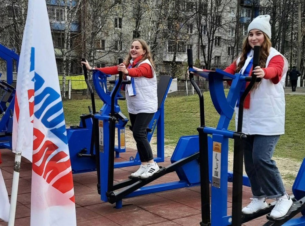 На новой площадке в Унече установили тренажеры с подсказками