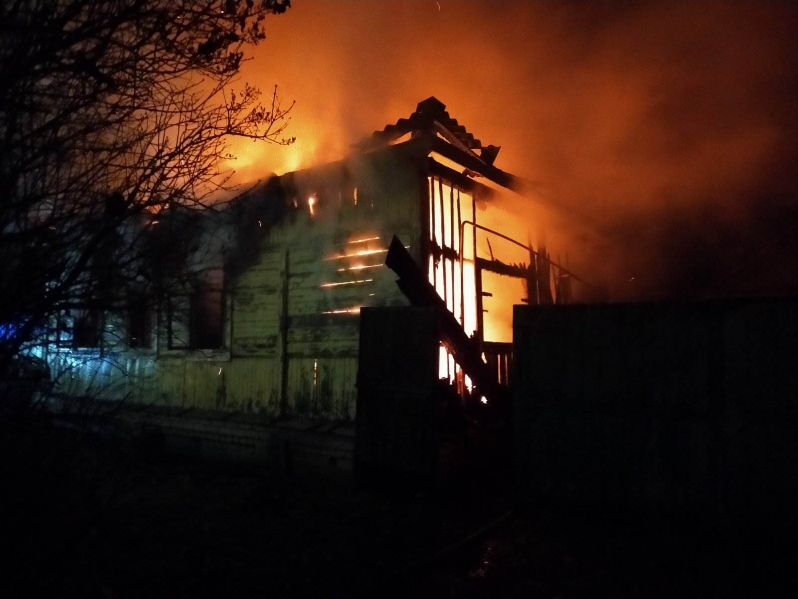 Две пенсионерки погибли при пожаре в Карачеве