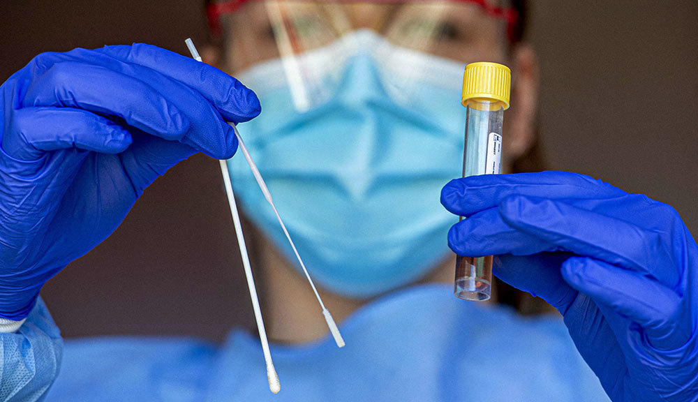 Медицинский адвокат оценил ошибки при тестировании на коронавирус
