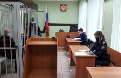 Чиновника группы опеки в Брянске будут судить по делу истощенной девочки (ВИДЕО)