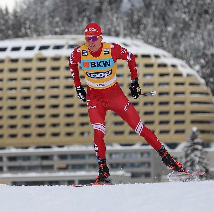 Большунов пошел в отрыв: спортсмен из Брянской области стал победителем лыжной гонки на Кубке мира