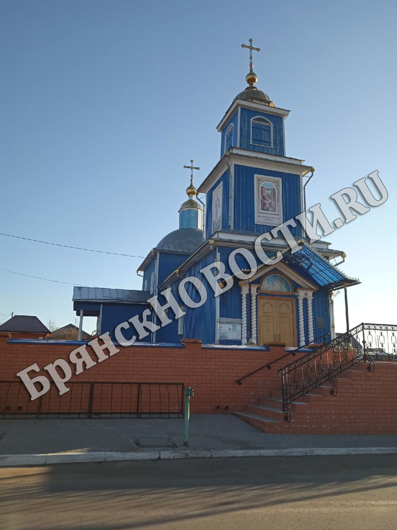 Храм Рождества Пресвятой Богородицы — старейший храм в Новозыбкове •  БрянскНОВОСТИ.RU