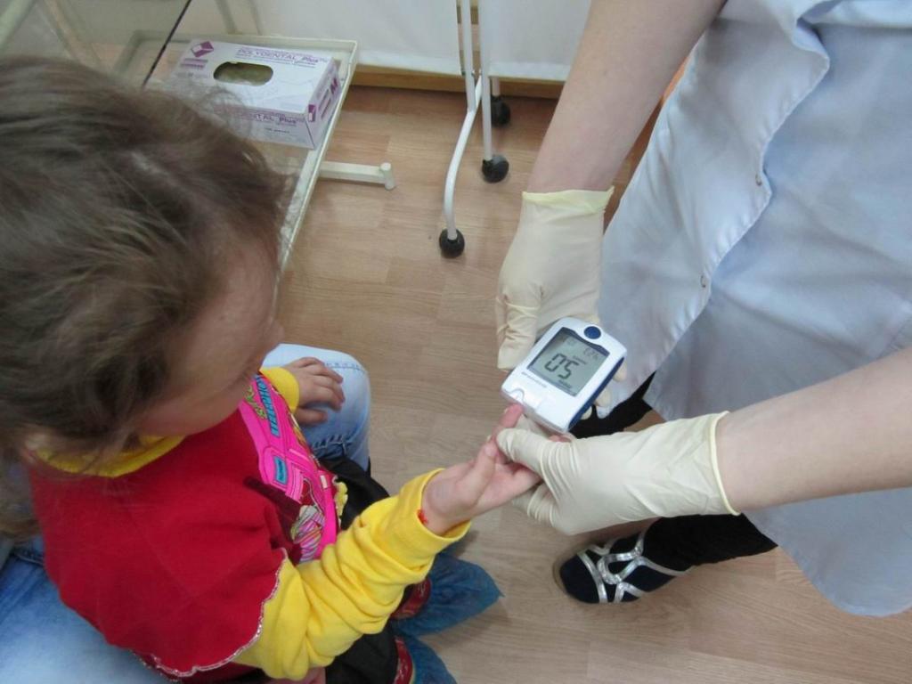 Страдающим диабетом детям в Брянске выдали инсулин из резервного запаса