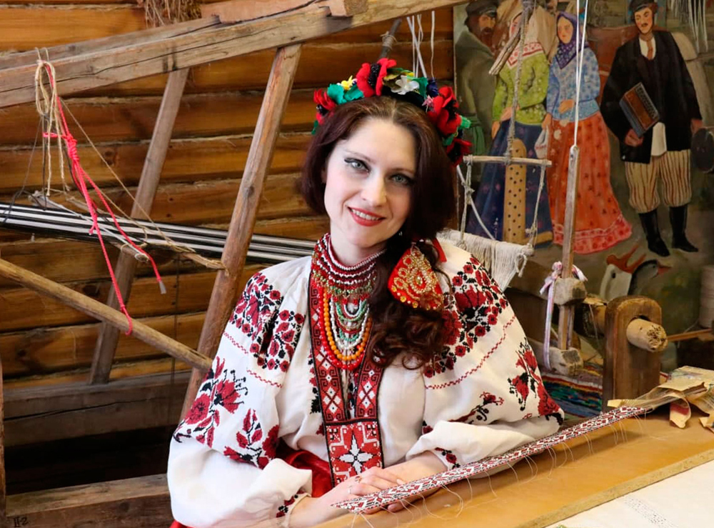 Педагог из Брянска стала обладателем Гран-при конкурса национальных культур