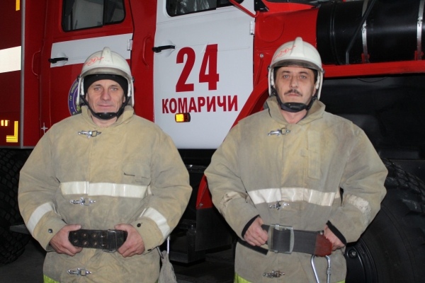 Семейное дело: на службу в Комаричах заступает настоящее «пожарное братство»