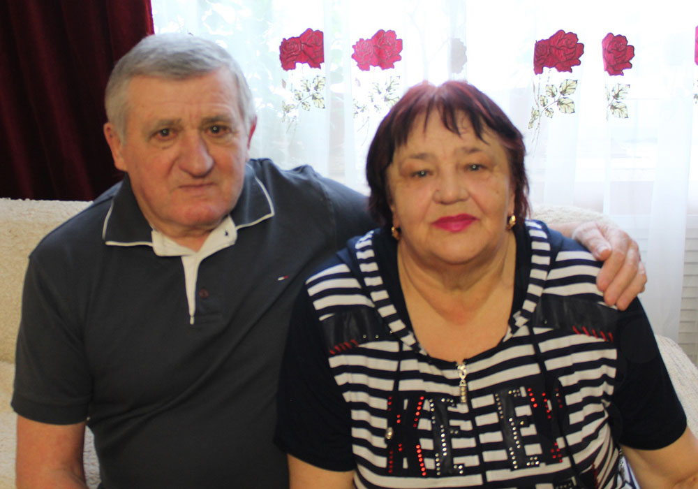 Алексей Михайлович и Лариса Ивановна Ходченковы из Дубровского района сыграли золотую свадьбу