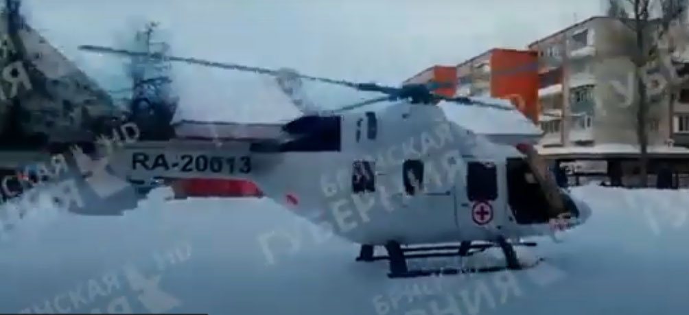 Пострадавшего в аварии под Погаром на вертолете доставили в Брянск