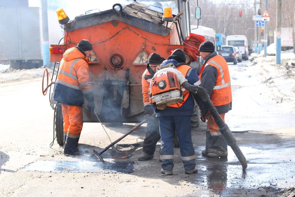 Для ямочного ремонта дорог Брянска асфальтный завод запустят на месяц раньше