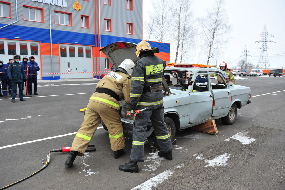 Как в Брянске специально Волгу сломали