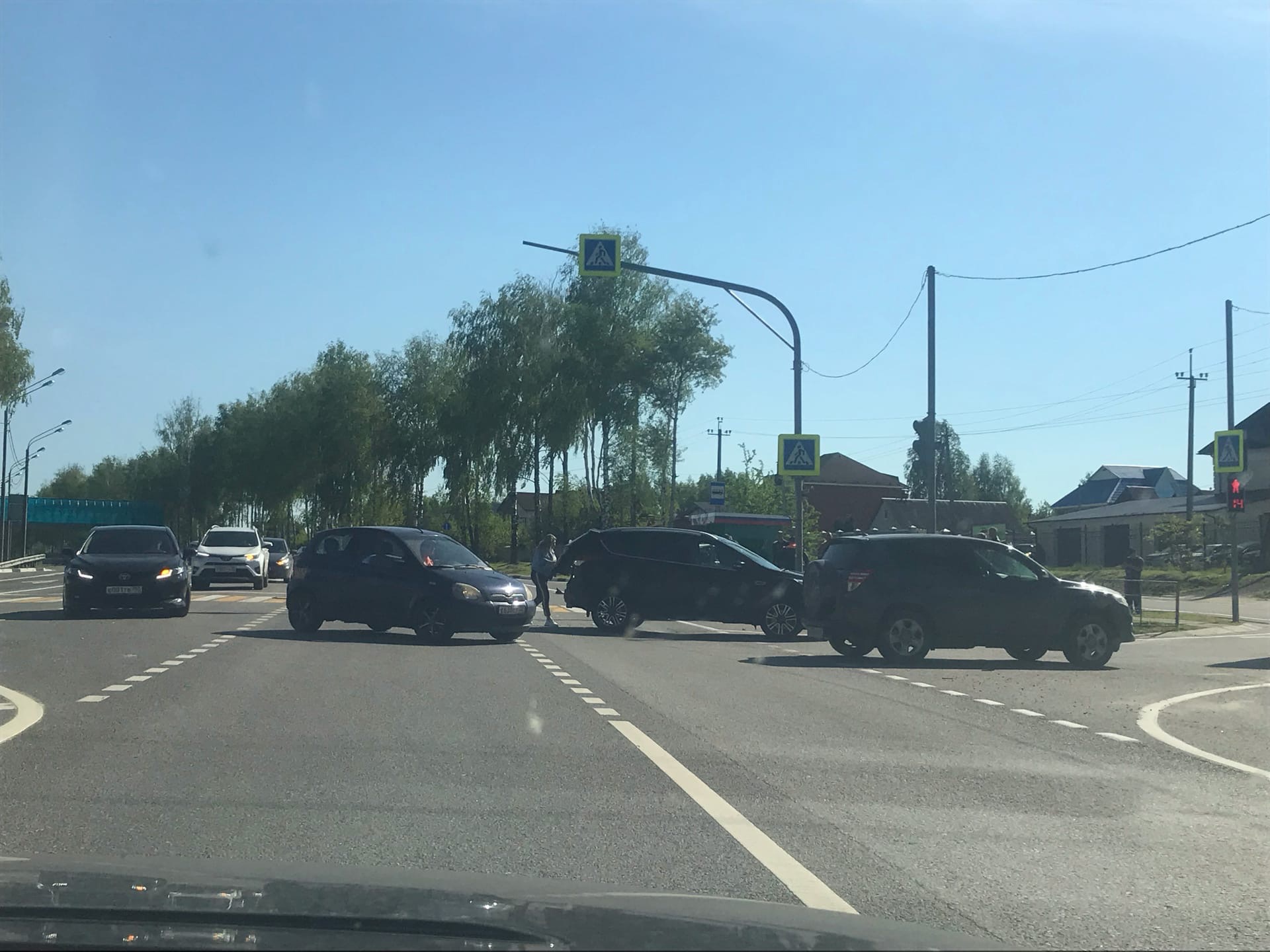 Водители сняли последствия ДТП на Шоссейной в Брянске