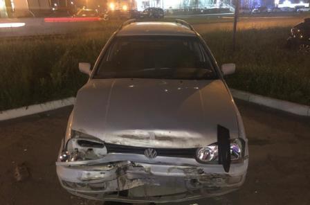 Разбивший машины на брянской парковке сам остался без автомобиля