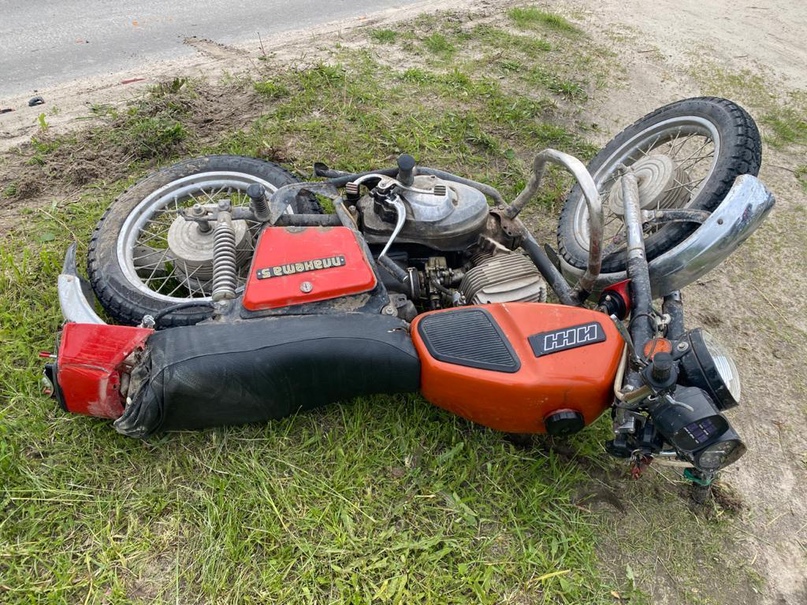 Нетрезвый мотоциклист и его пассажир пострадали в аварии в Дятькове