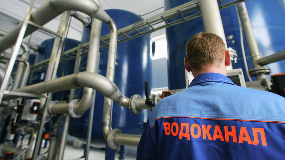 В дни аномальной жары Брянск «выпивает» почти 2000 железнодорожных цистерн воды