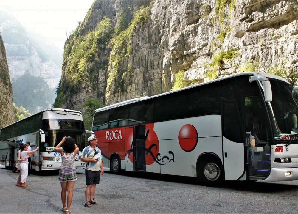 Теплые носки, беруши и сухофрукты – эксперты назвали брянцам список для путешествия на автобусе
