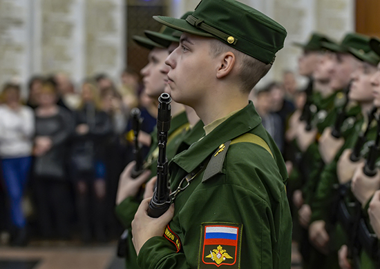 В военных частях Брянщины увеличивают число призывников