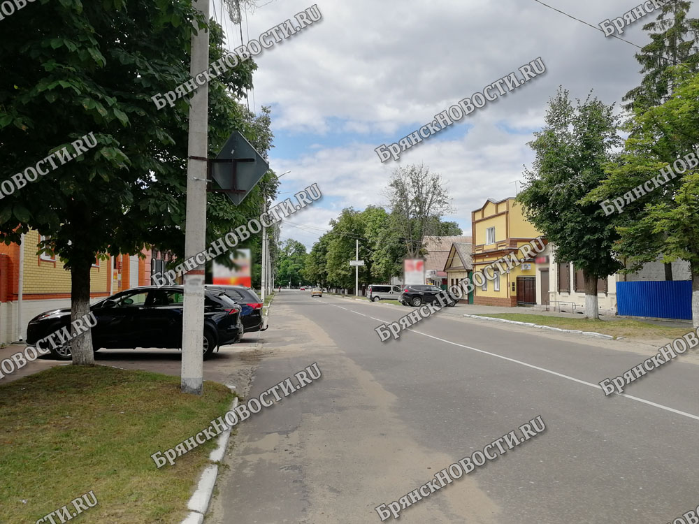 Закоптились оборудование, мебель, продукты. Пожар в торговом центре в Новозыбкове